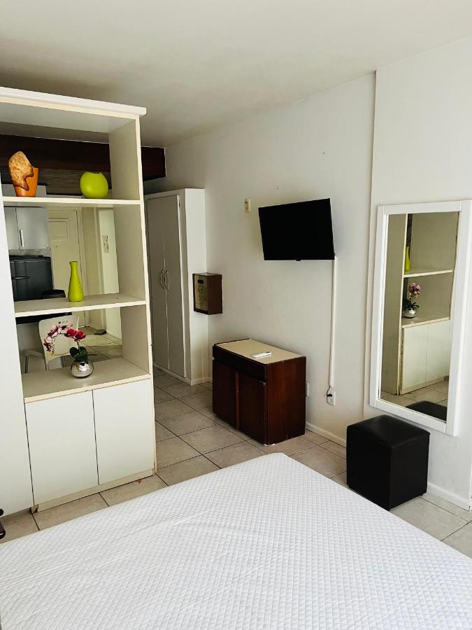 Belissimo Flat Direto Na Praia Da Barra - Flat Beira Mar No Circuito Do Carnaval Salvador Exterior photo